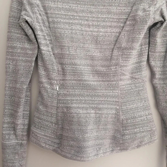 Lululemon Close to Crossing Long Sleeve *Rulu White Gray Stripe Jacquard 4 - Picture 10 of 16